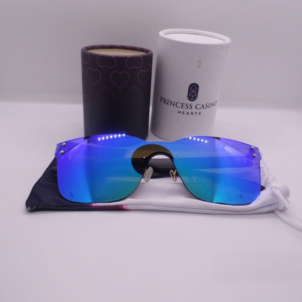 Unbranded Women's White and Black Sunglasses